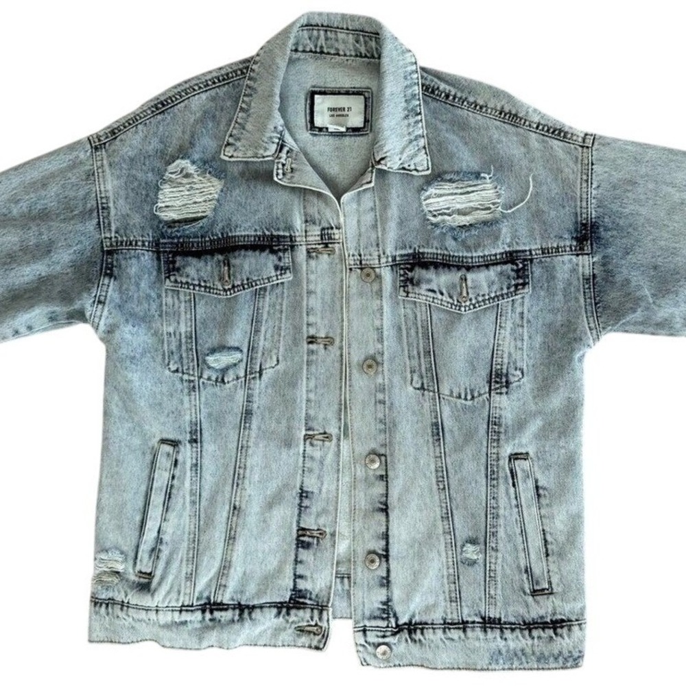 Forever 21 Distressed Denim Jacket‎ Light Wash Oversized Jean Trucker Small